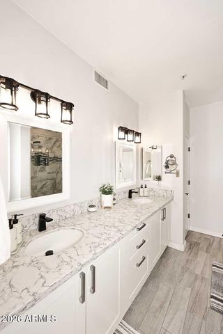 11011 N ZEPHYR Drive 105, Fountain Hills, AZ 85268