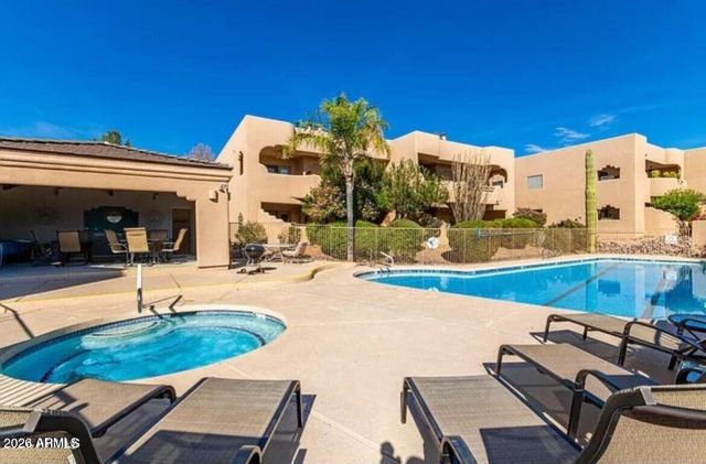 11011 N ZEPHYR Drive 105, Fountain Hills, AZ 85268