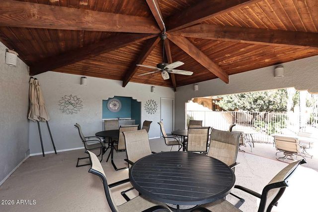 11011 N ZEPHYR Drive 105, Fountain Hills, AZ 85268