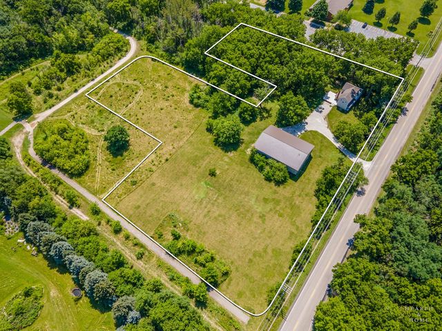 2802 N Ringwood Road, Mchenry, IL 60050