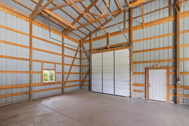 2802 N Ringwood Road, Mchenry, IL 60050