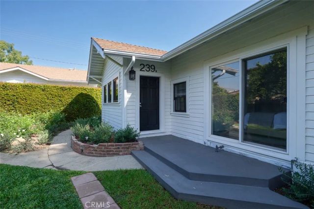 239 W Palm, Monrovia, CA 91016