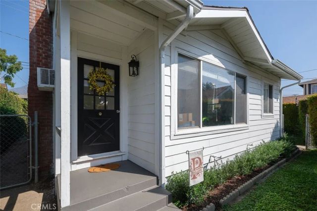 239 W Palm, Monrovia, CA 91016