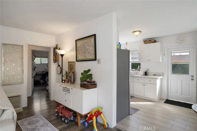 239 W Palm, Monrovia, CA 91016