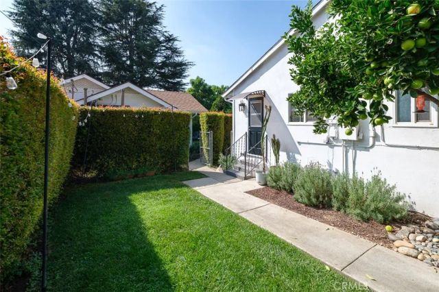 239 W Palm, Monrovia, CA 91016