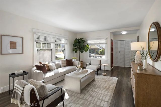 239 W Palm, Monrovia, CA 91016