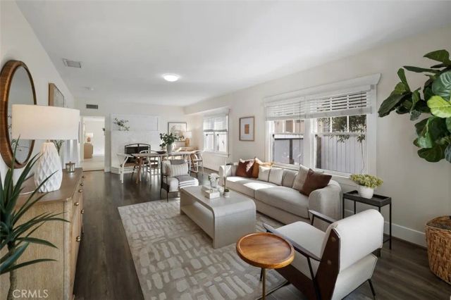 239 W Palm, Monrovia, CA 91016