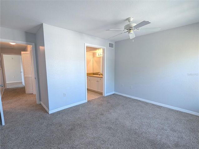 5611 BIDWELL PARKWAY 205, Sarasota, FL 34233