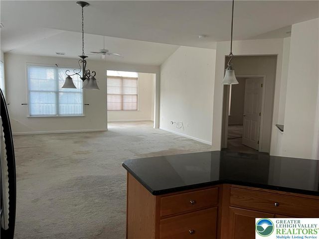 6960 Constitution Drive, Bethlehem City, PA 18017