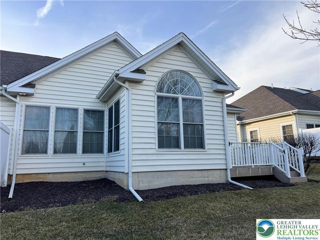 6960 Constitution Drive, Bethlehem City, PA 18017