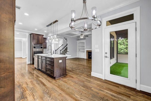 2372 Walkers Glen Lane, Buford, GA 30519