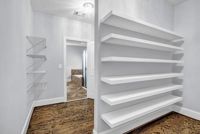 2372 Walkers Glen Lane, Buford, GA 30519