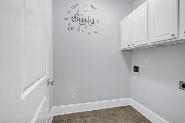 2372 Walkers Glen Lane, Buford, GA 30519