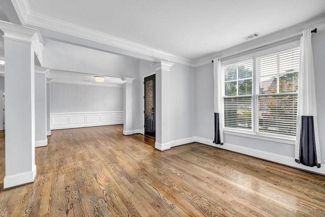 2372 Walkers Glen Lane, Buford, GA 30519