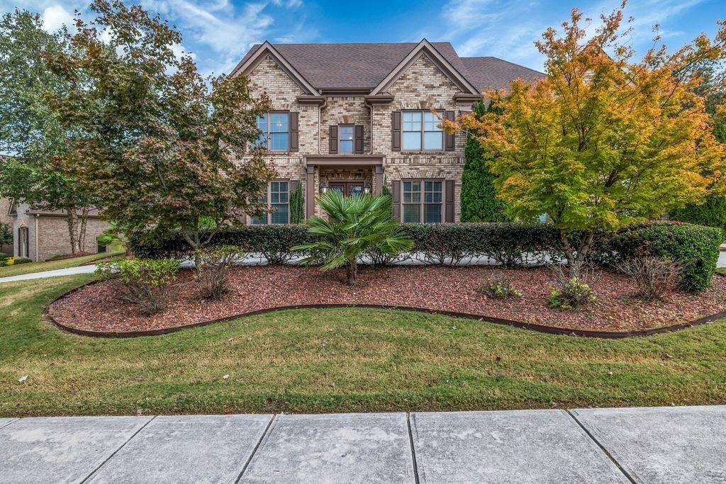 2372 Walkers Glen Lane, Buford, GA 30519