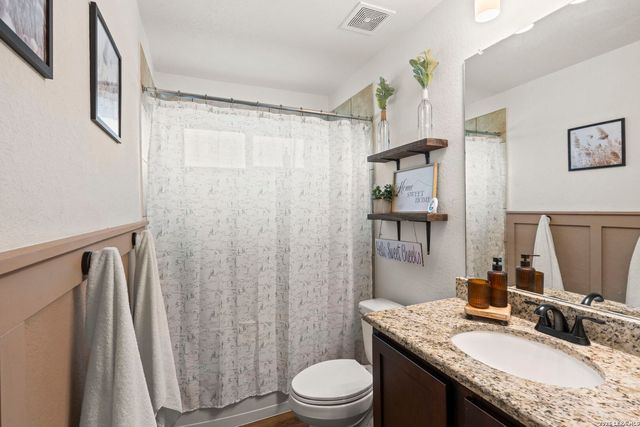 113 Antonio Perez, Blanco, TX 78606