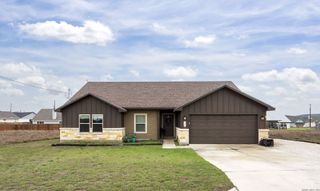 113 Antonio Perez, Blanco, TX 78606