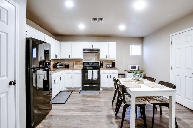 1512 E Ursuline Street, 2, Lubbock, TX 79403