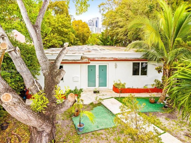 321 SW 19th Rd, Miami, FL 33129