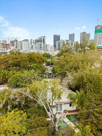 321 SW 19th Rd, Miami, FL 33129