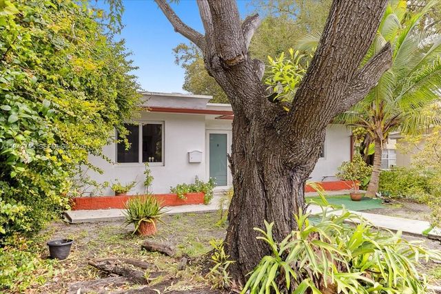 321 SW 19th Rd, Miami, FL 33129