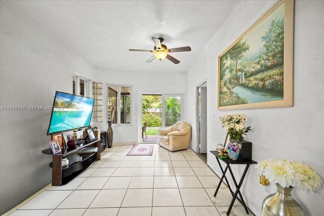 321 SW 19th Rd, Miami, FL 33129