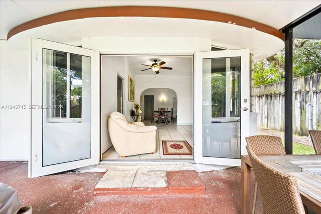 321 SW 19th Rd, Miami, FL 33129