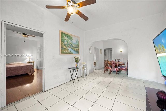 321 SW 19th Rd, Miami, FL 33129