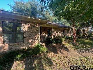 5104 Kingspark circle, Tyler, TX 75703