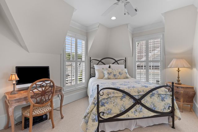 738 Hibbens Grant Boulevard, Mount Pleasant, SC 29464