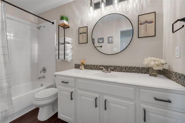 10109 Bent Tree Drive, Rowlett, TX 75089