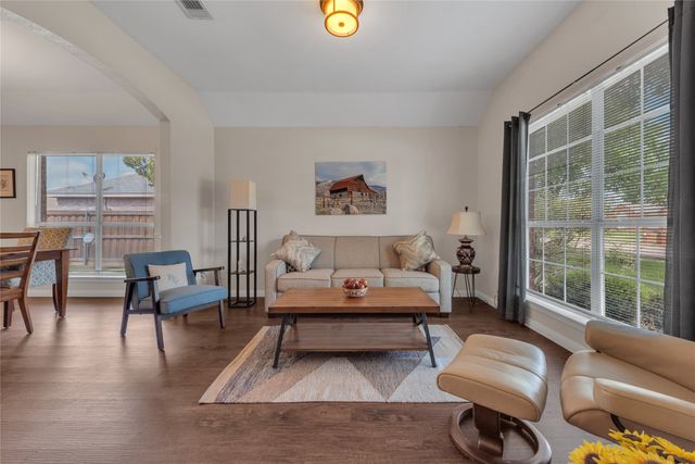 10109 Bent Tree Drive, Rowlett, TX 75089