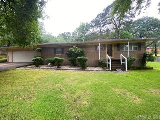 1718 Leander Drive, Little Rock, AR 72204