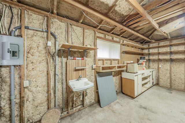 106 Richmond Drive, Waxahachie, TX 75165