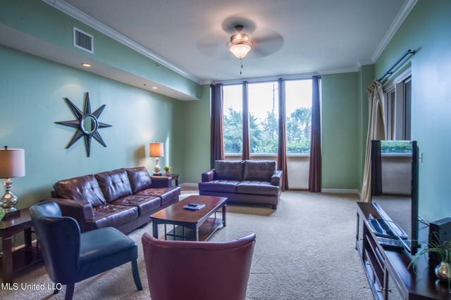 1200 Beach Drive, 103, Gulfport, MS 39507