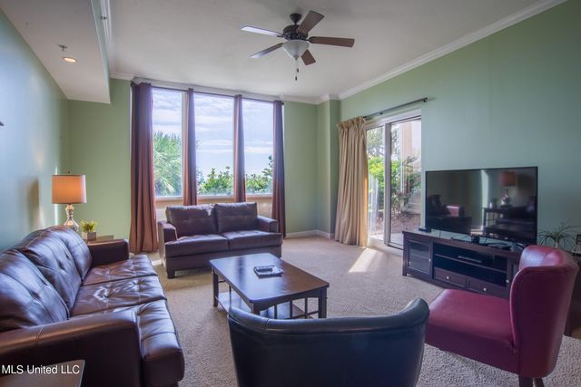 1200 Beach Drive, 103, Gulfport, MS 39507
