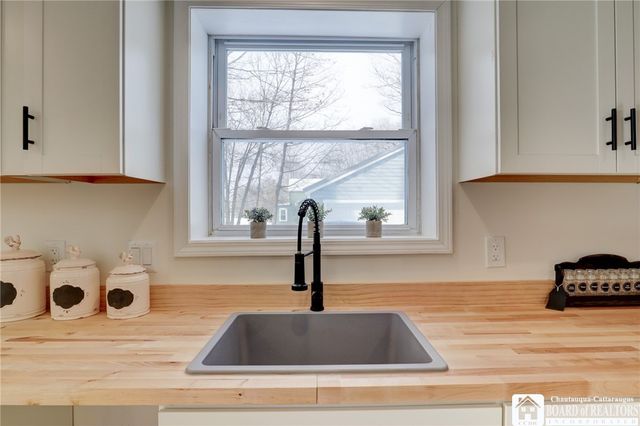 170 Dunham Avenue, Ellicott, NY 14701