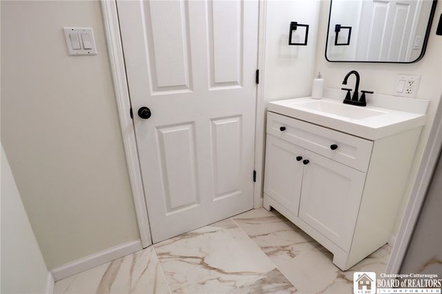 170 Dunham Avenue, Ellicott, NY 14701