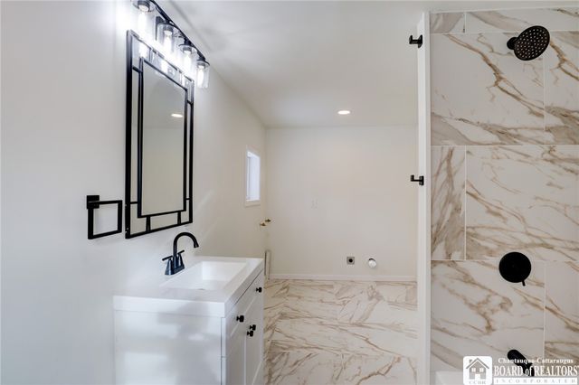 170 Dunham Avenue, Ellicott, NY 14701