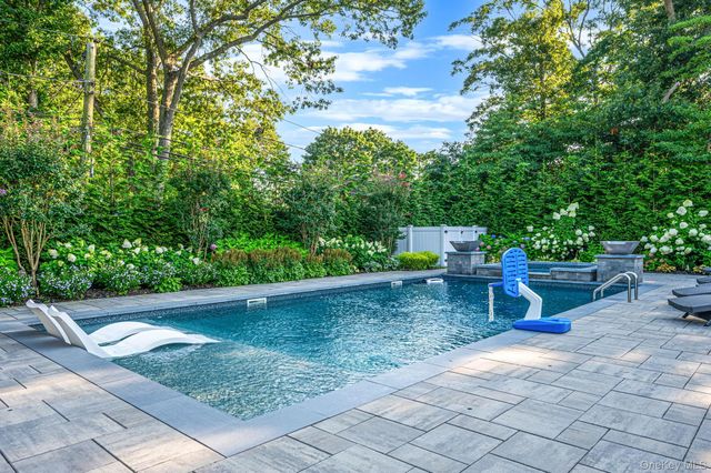 61 Lauren Avenue, Dix Hills, NY 11746