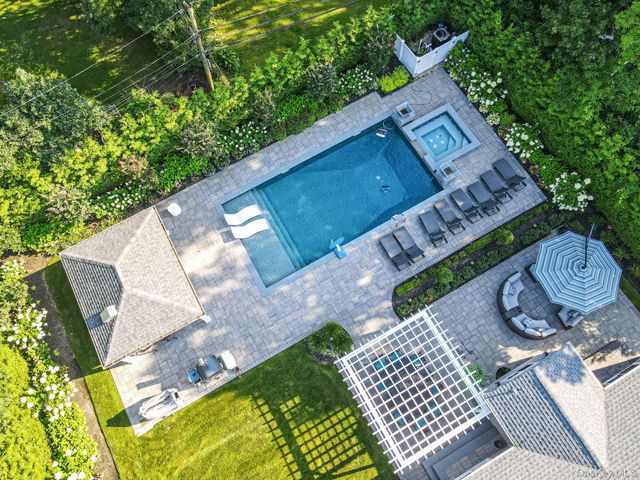 61 Lauren Avenue, Dix Hills, NY 11746