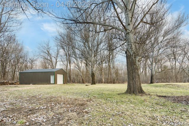 15701 Middlebelt Road, Romulus, MI 48174