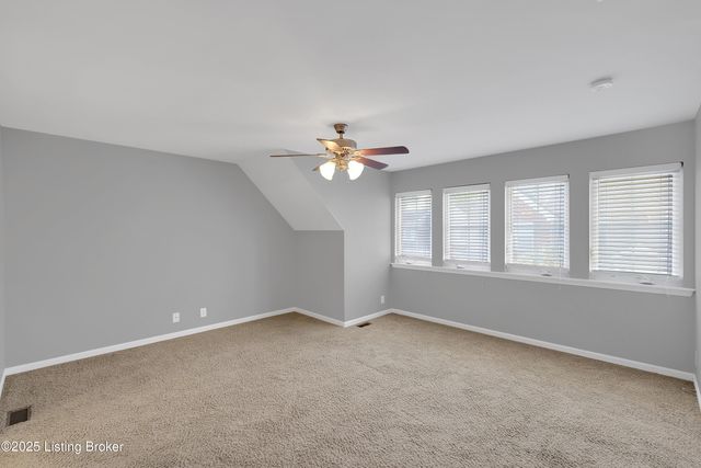 405 Clare Ln, Louisville, KY 40206