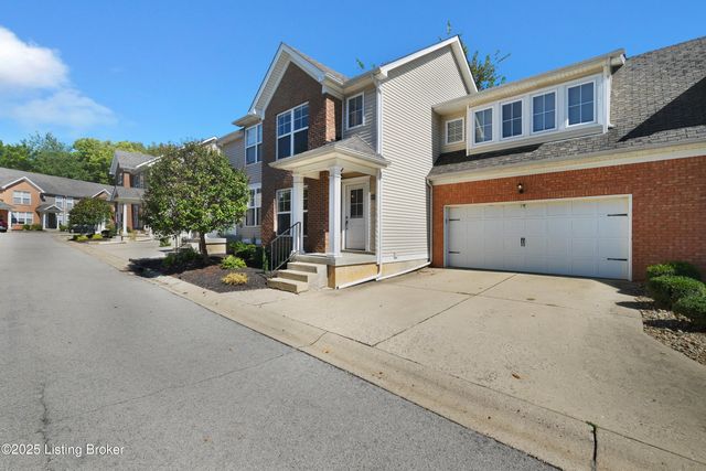 405 Clare Ln, Louisville, KY 40206