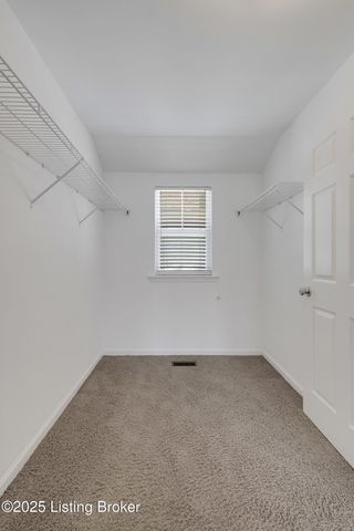 405 Clare Ln, Louisville, KY 40206