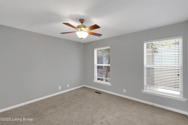 405 Clare Ln, Louisville, KY 40206