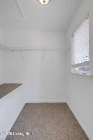 405 Clare Ln, Louisville, KY 40206