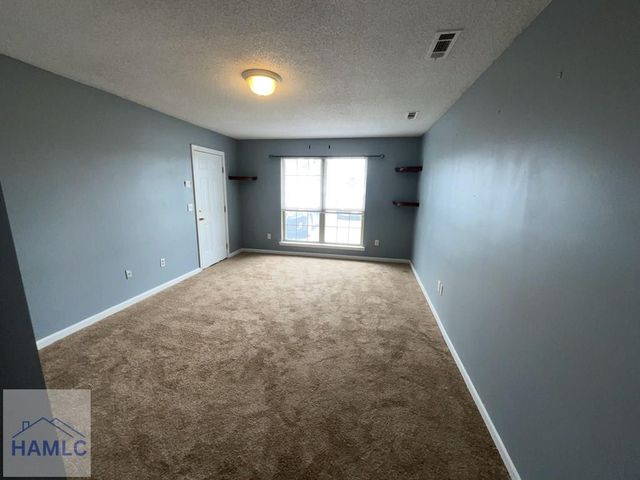 215 Bridgemont Way, Hinesville, GA 31313