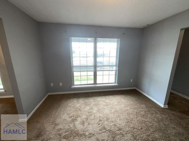 215 Bridgemont Way, Hinesville, GA 31313