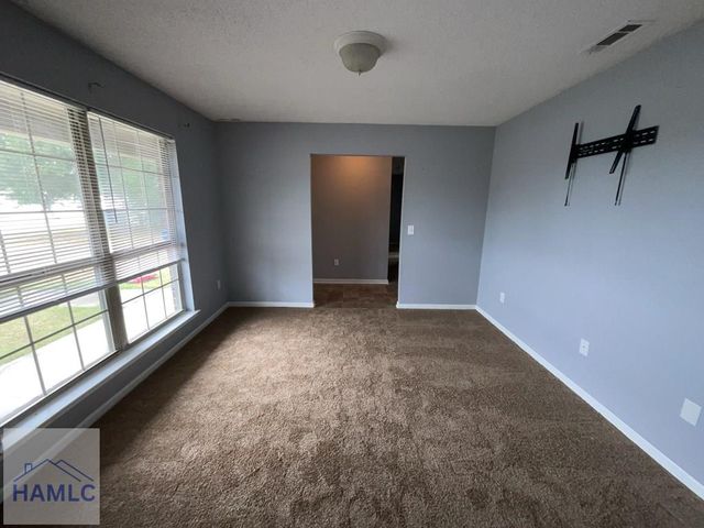 215 Bridgemont Way, Hinesville, GA 31313